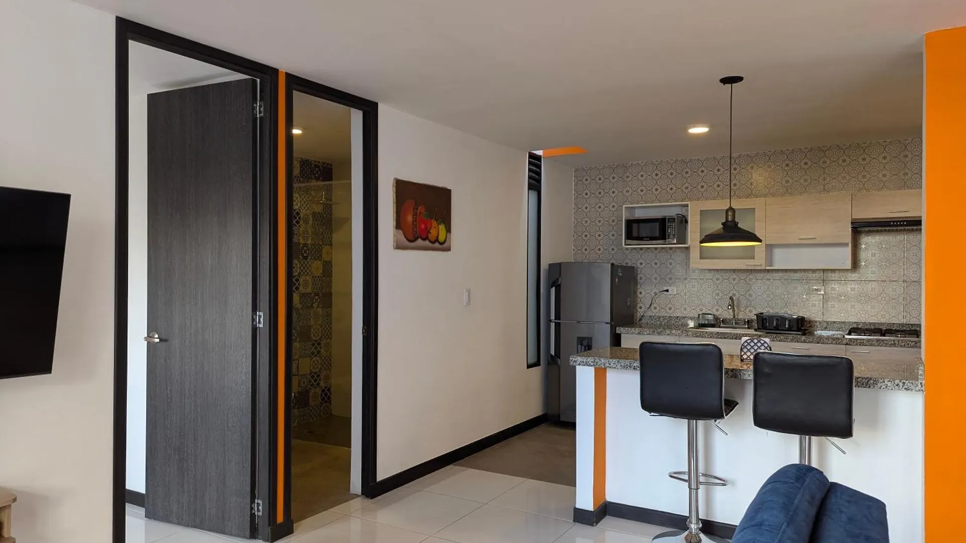Cali Granada Comodo Y Central Apartamento Con Parqueo Colombia